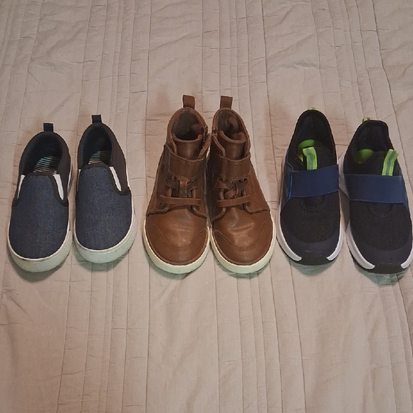 OshKosh B'gosh Other - OshKosh B'gosh Kids Sneakers - Blue, Brown, Black